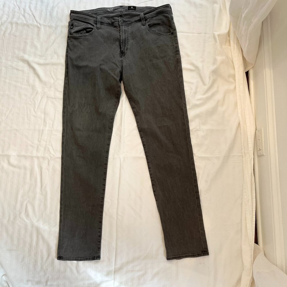 AG Modern Slim Jeans